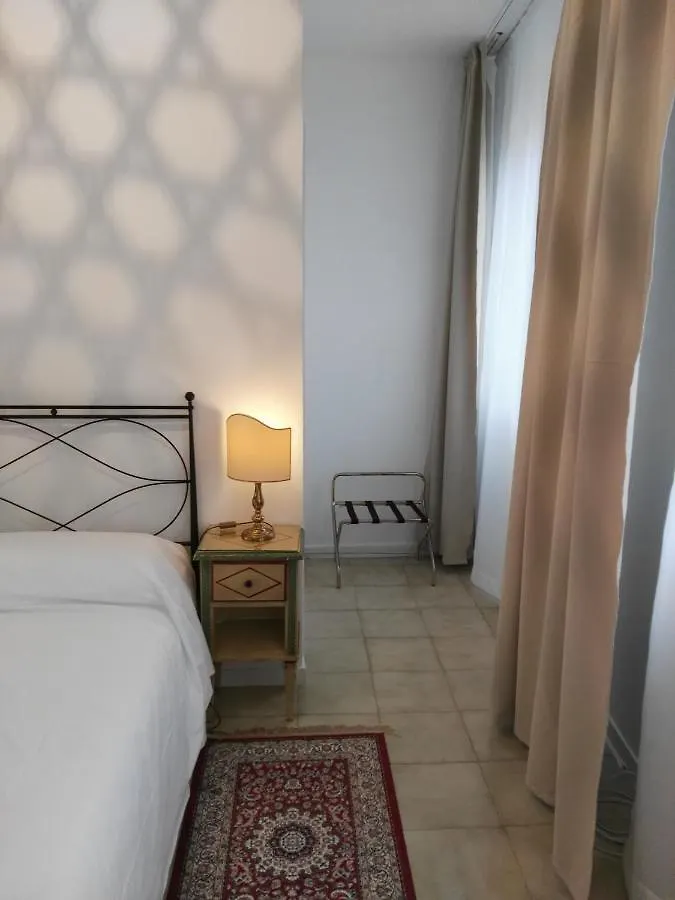 Butterfly Guest House Venice Italy