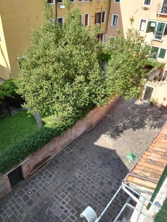 Butterfly Guest House Venice